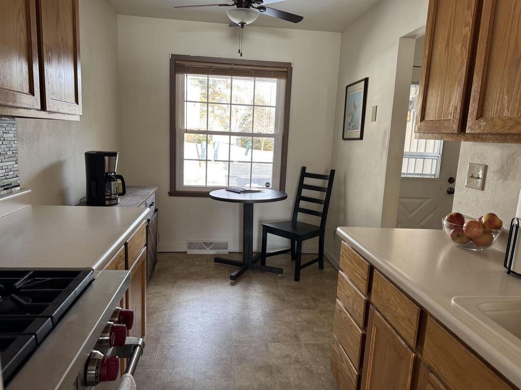 Photo of 602 Saddle Ridge, Portage, WI 53901 (MLS # 2016074)