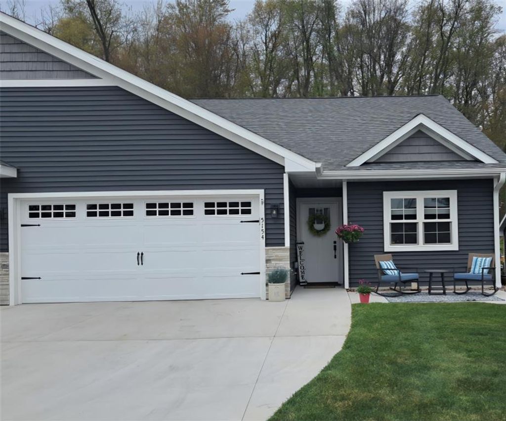 Photo of 5154 Quiet Hollow COURT, Eau Claire, WI 54701 (MLS # 1600971)