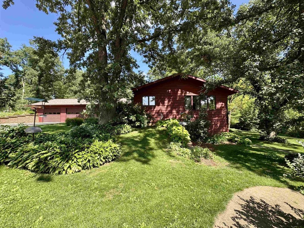 Photo of 13528 Old Highway G ROAD, Montfort, WI 53569 (MLS # 2027665)