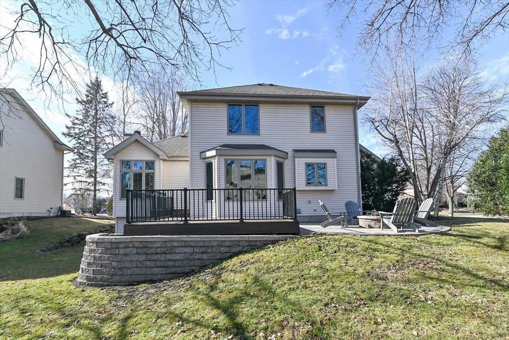 Photo of 523 Acadia WAY, Verona, WI 53593 (MLS # 2016745)