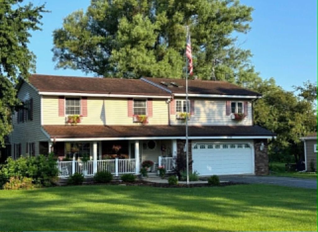 Photo of 8138 205th AVENUE, Bristol, WI 53104 (MLS # 1958328)