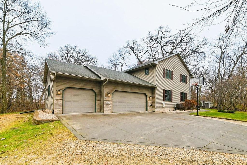 Photo of 5381 County Road TT, Marshall, WI 53559 (MLS # 2012901)