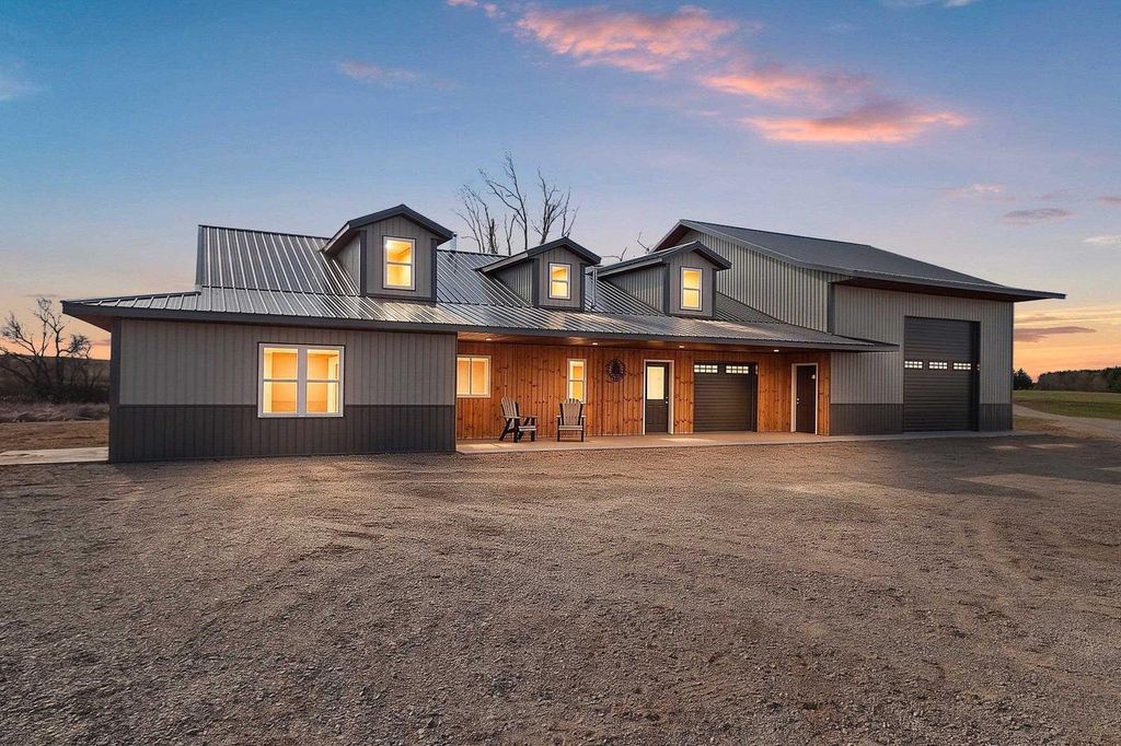 Photo of 5780 County Road V, Gillett, WI 54124 (MLS # 50324104)