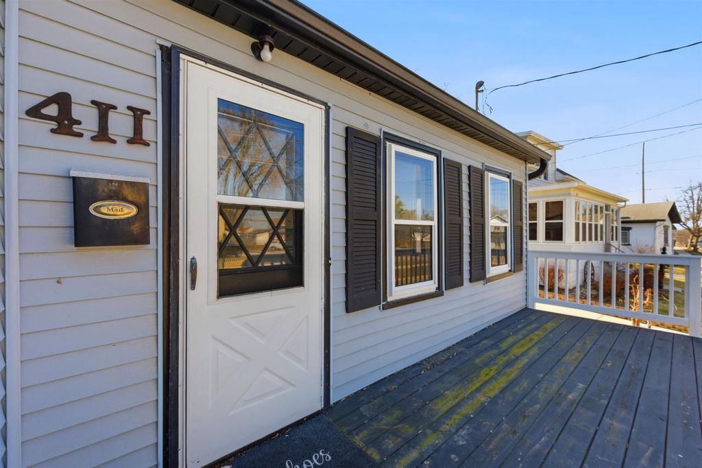 Photo of 411 E Division STREET, Watertown, WI 53094 (MLS # 2018324)