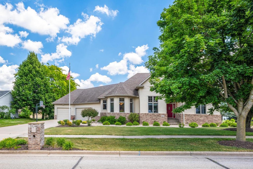 Photo of 1015 Thomas STREET, Ripon, WI 54971 (MLS # 2026319)