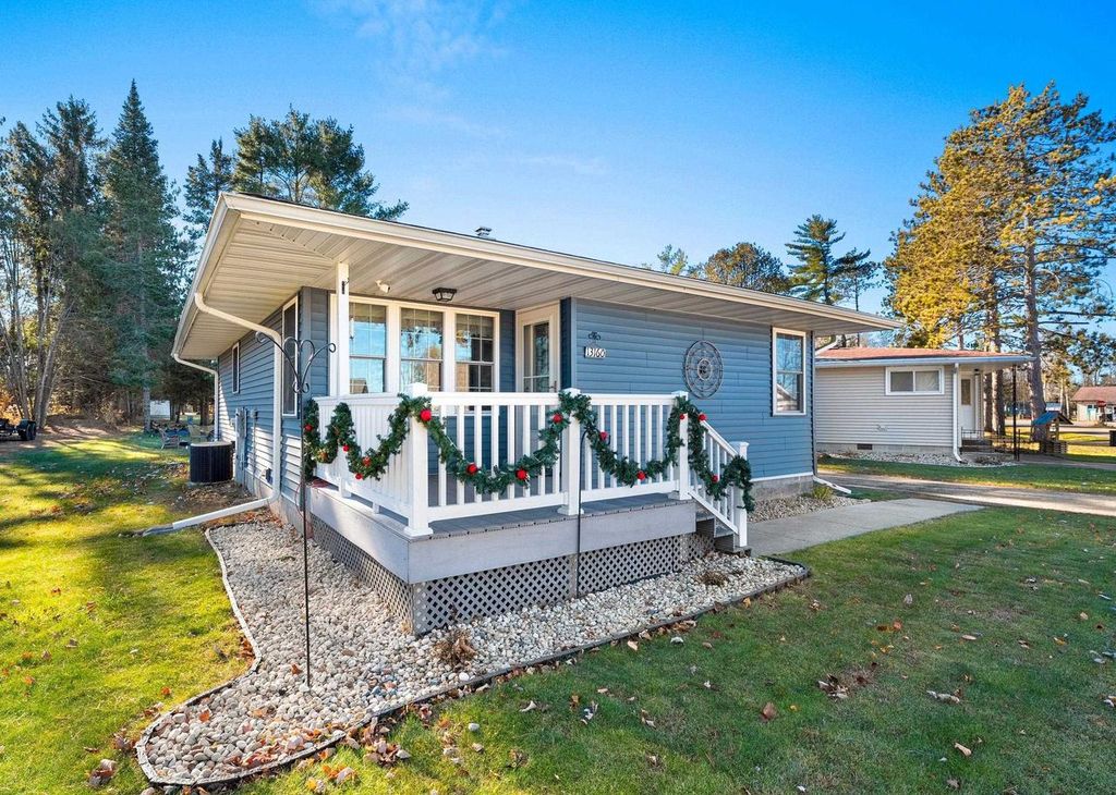 Photo of 13160 Parkway ROAD, Pound, WI 54161 (MLS # 50318448)