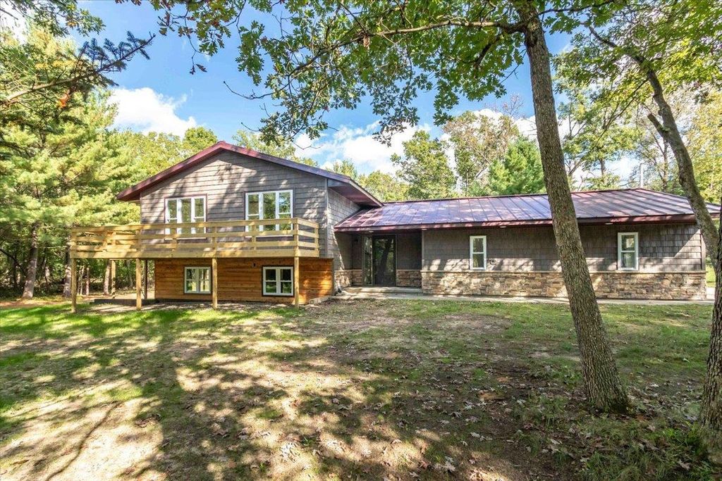 Photo of 600 E Liberty STREET, Adams, WI 53910 (MLS # 2009633)