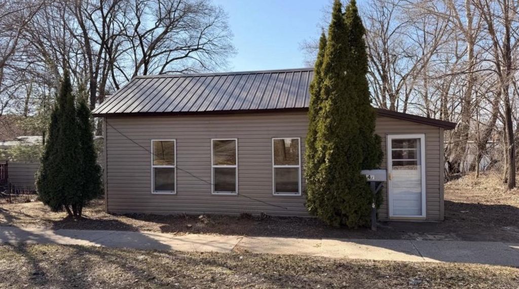 Photo of 147 S Pearl STREET, Berlin, WI 54923 (MLS # 50322079)