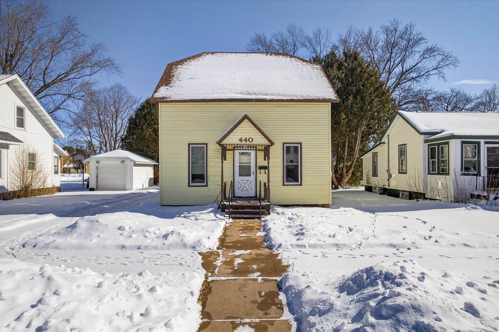 Photo of 440 11th Avenue North Ave, Wisconsin Rapids, WI 54495 (MLS # 22600952)