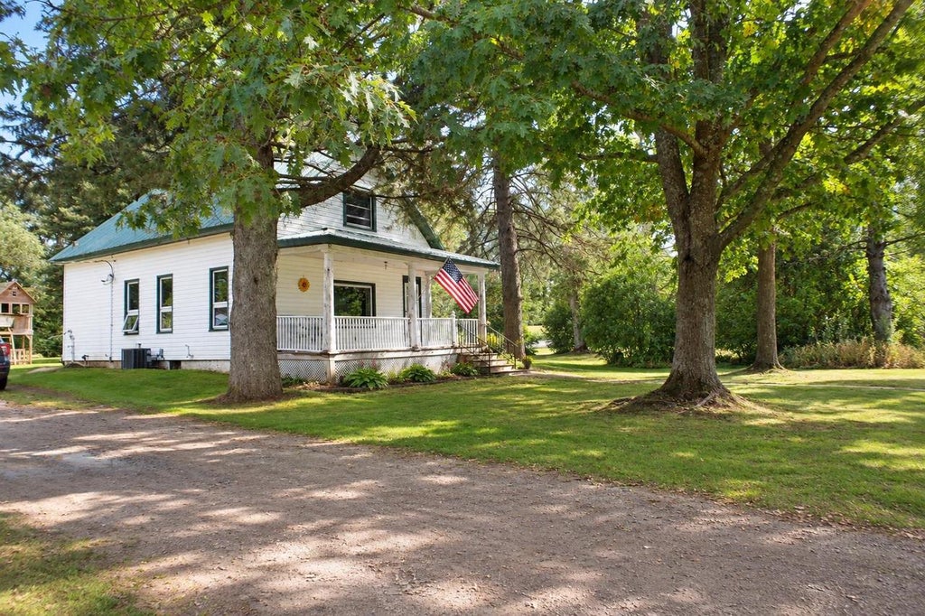 Photo of N7144 Front STREET, Medford, WI 54451 (MLS # 22605043)