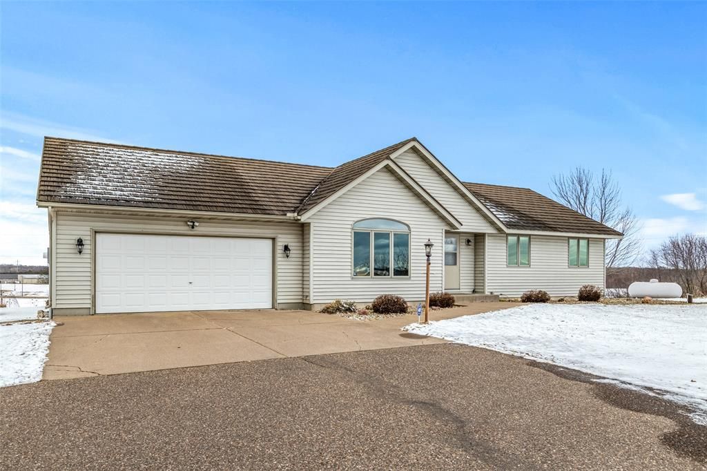 Photo of 16415 50th Ave, Chippewa Falls, WI 54729 (MLS # 1598990)