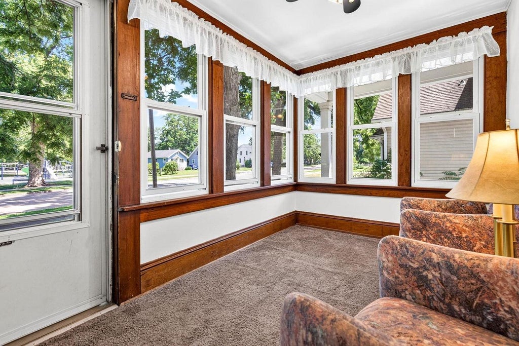 Photo of 2013 Doty STREET, Oshkosh, WI 54902 (MLS # 50329811)