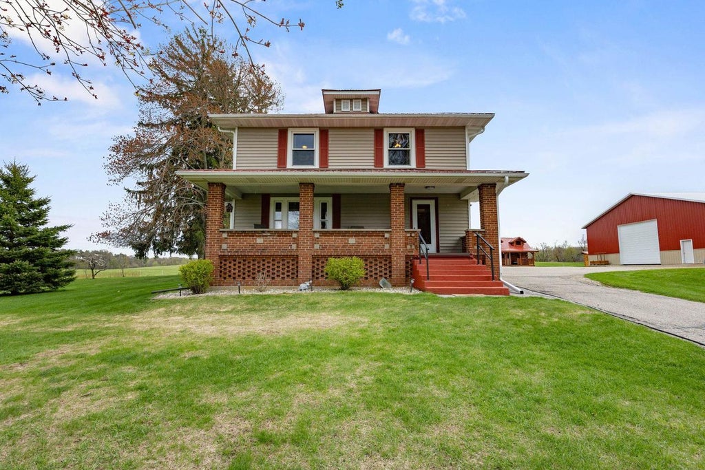 Photo of E721 County Road Mm, Iola, WI 54945 (MLS # 22604414)