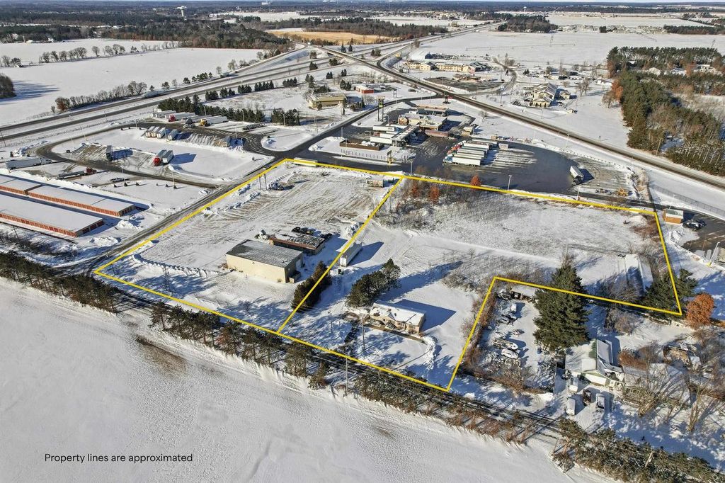 Photo of 5500 Prairie DRIVE #5351+5355+5379 Hardi, Plover, WI 54467 (MLS # 22600220)