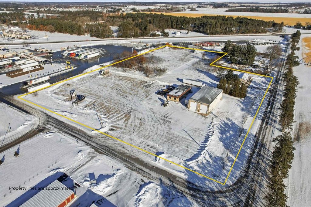 Photo of 5500 Prairie DRIVE #5351+5355+5379 Hardi, Plover, WI 54467 (MLS # 22600220)