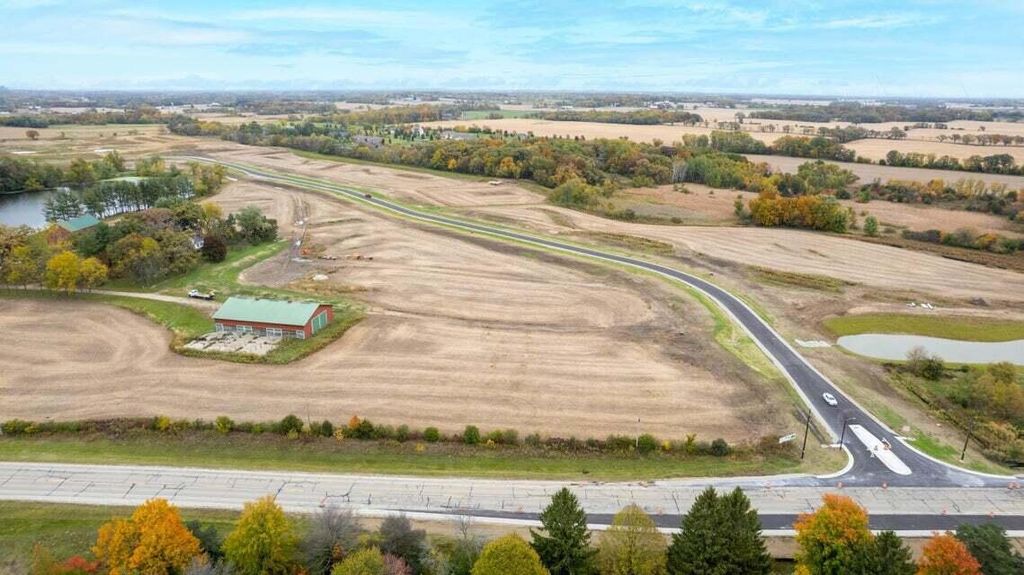 Photo of 610 Beere LANE, Burlington, WI 53105 (MLS # 1946230)