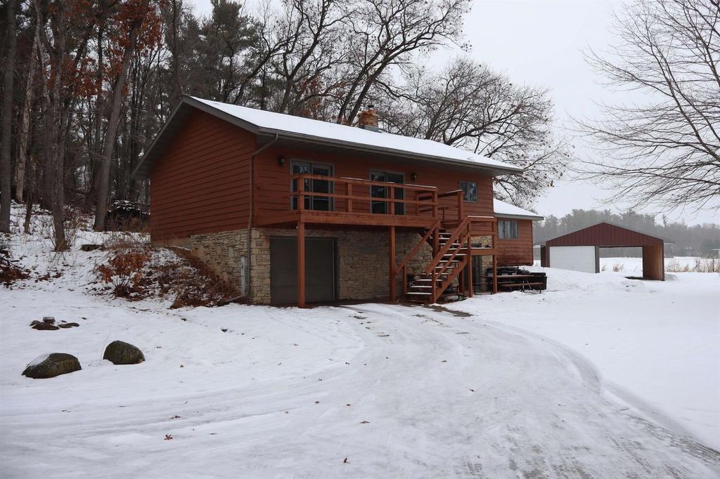 Photo of N1012 Pines ROAD, Fremont, WI 54940 (MLS # 50319863)