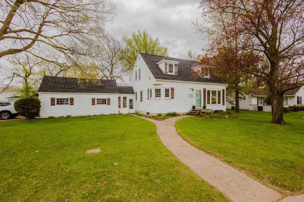 Photo of 360 1st STREET, Port Edwards, WI 54469 (MLS # 22601810)