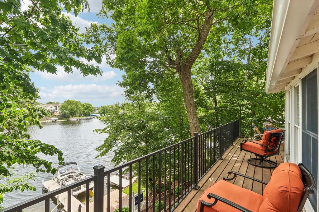 Photo of W351N5464 Lake DRIVE, Oconomowoc, WI 53066 (MLS # 1966223)