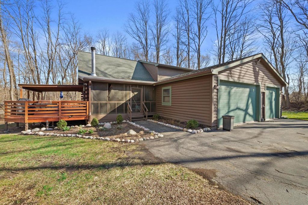 Photo of 9225 400th AVENUE, Genoa City, WI 53128 (MLS # 1957642)