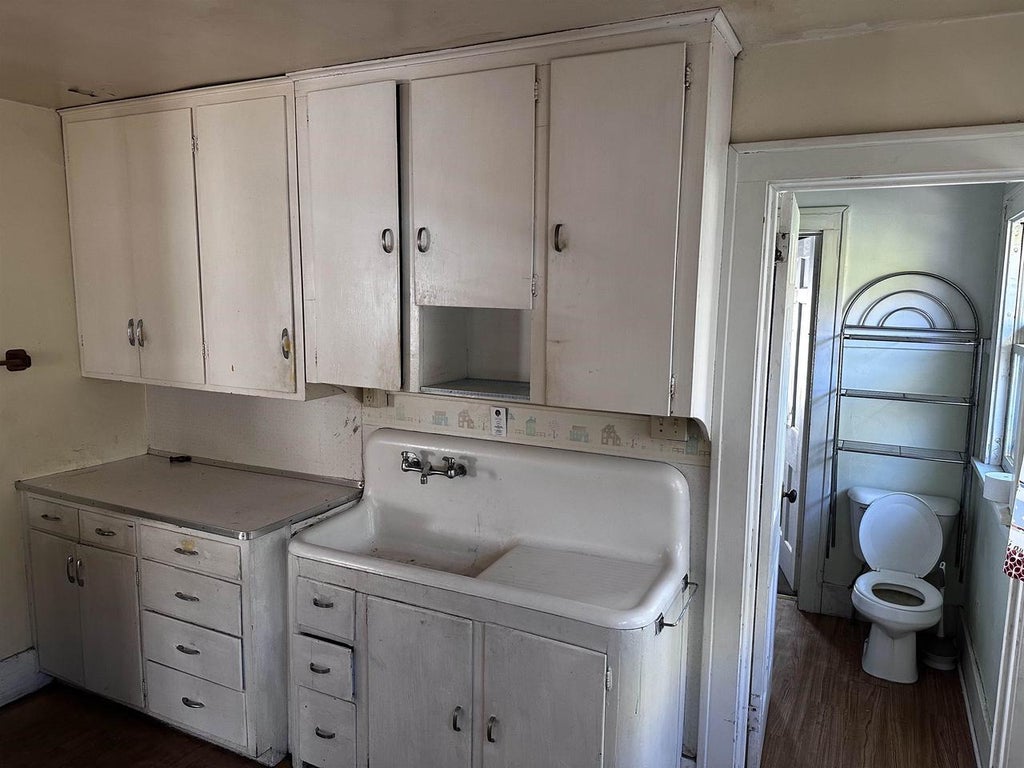 Photo of 309 N 7th STREET, Wausau, WI 54401 (MLS # 22605232)