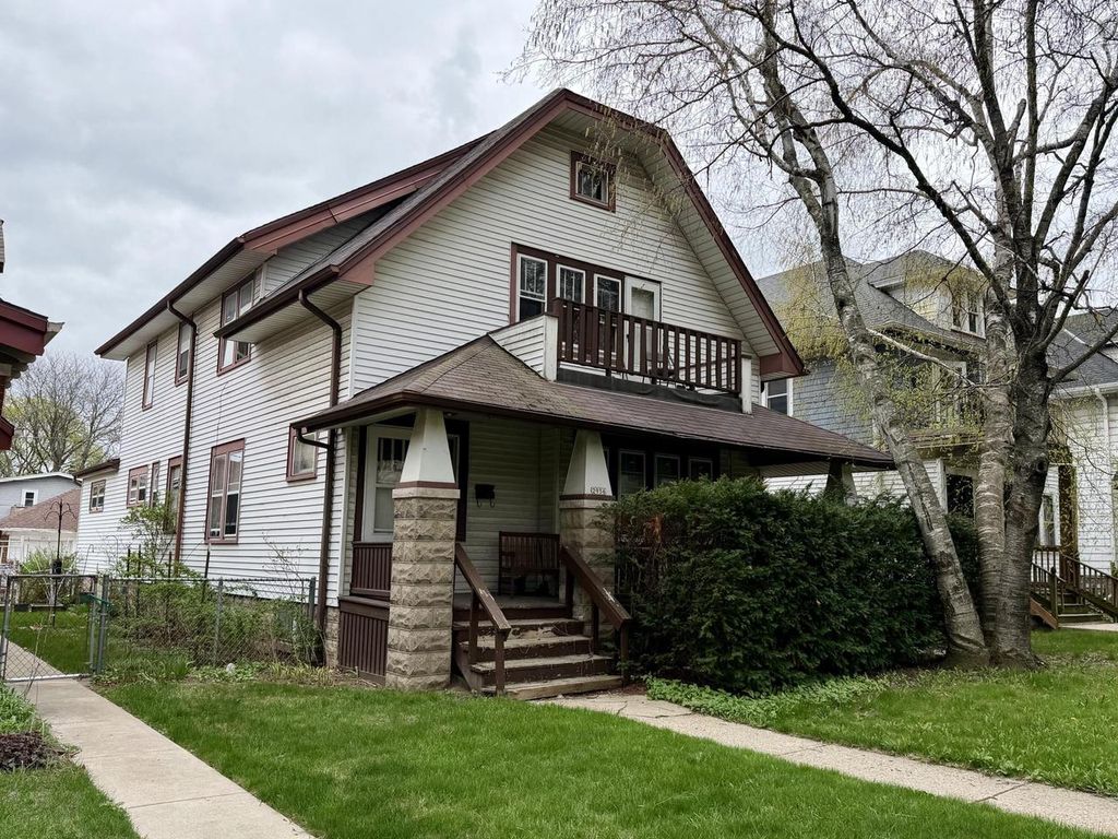 Photo of 2956 N 50th STREET, Milwaukee, WI 53210 (MLS # 1959609)