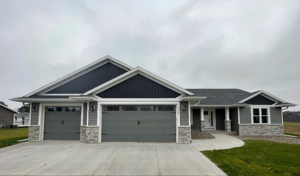 Photo of 1927 Golden Gate WAY, Holmen, WI 54636 (MLS # 1941853)