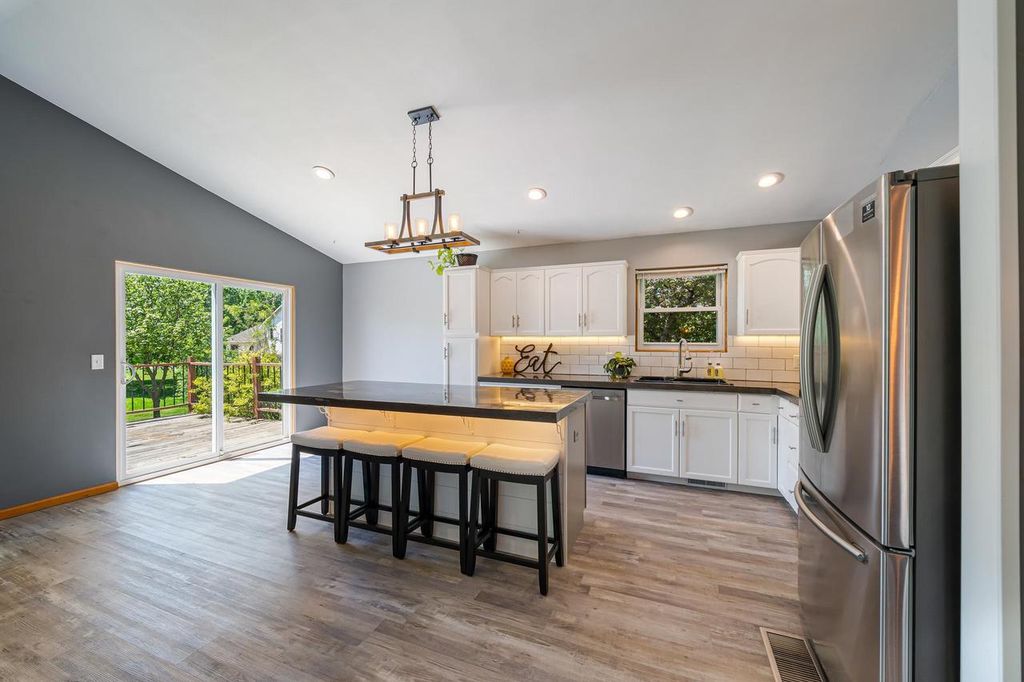 Photo of 3393 Harbor Bay ROAD, Oshkosh, WI 54901 (MLS # 50326182)