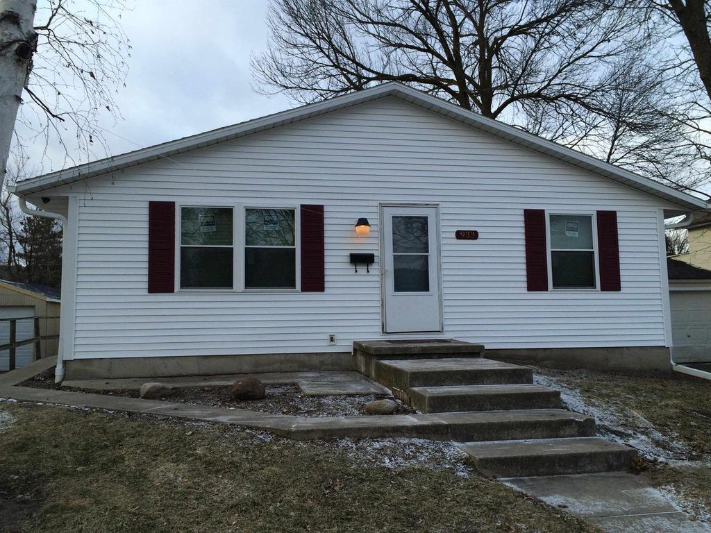 Photo of 933 Shea AVENUE, Green Bay, WI 54303 (MLS # 50320768)