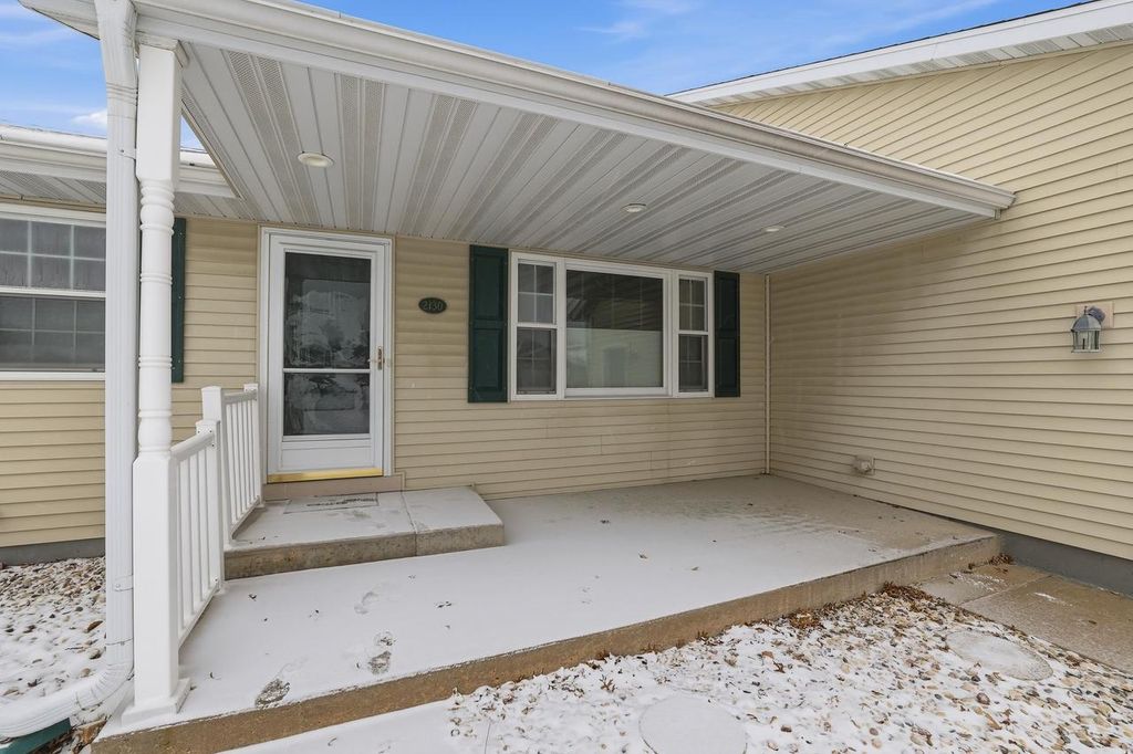Photo of 2130 James COURT, Wisconsin Rapids, WI 54494 (MLS # 22505569)