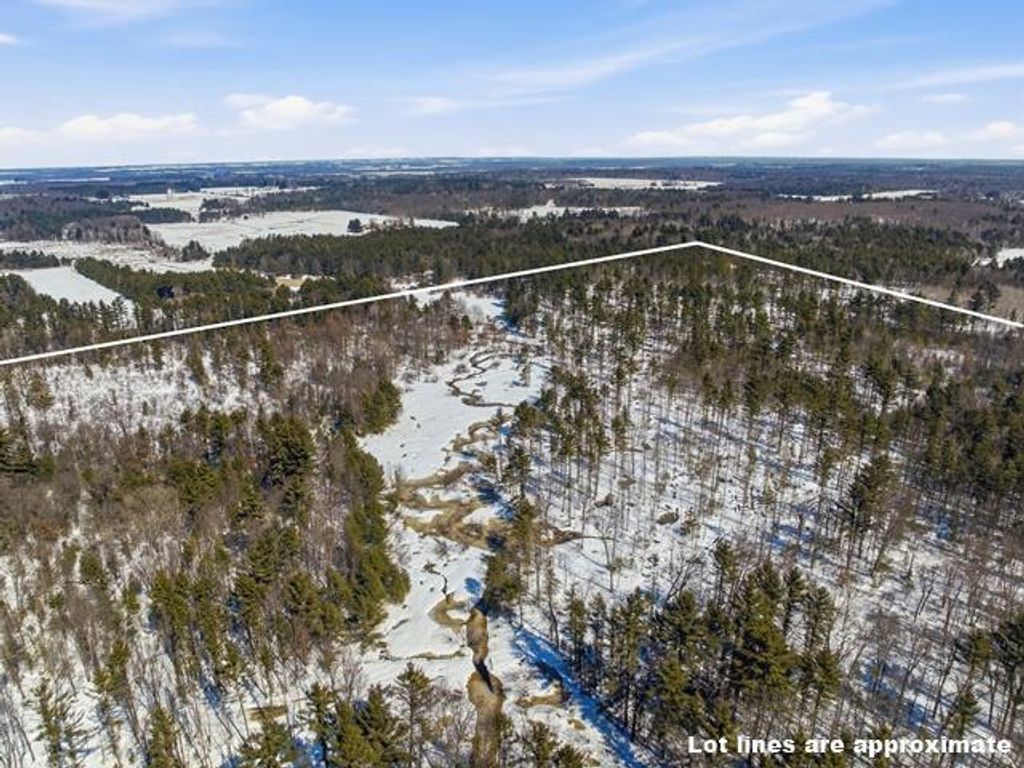 Photo of 00 Fairground AVENUE, Neillsville, WI 54456 (MLS # 22601085)