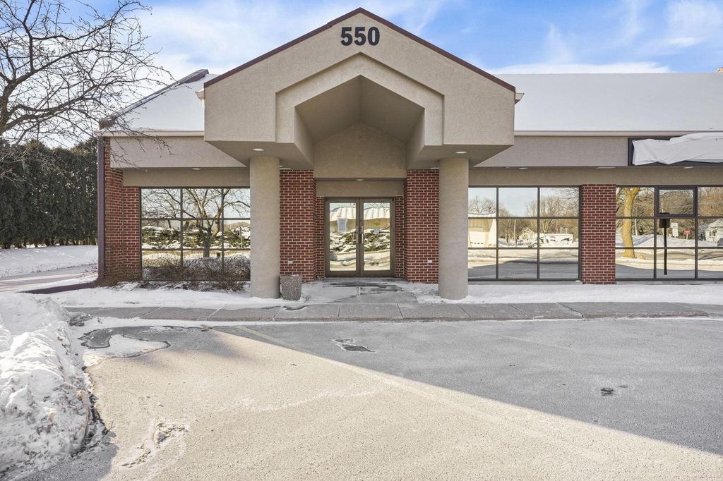 Photo of 550 Broadway DRIVE, Sun Prairie, WI 53590 (MLS # 2015605)