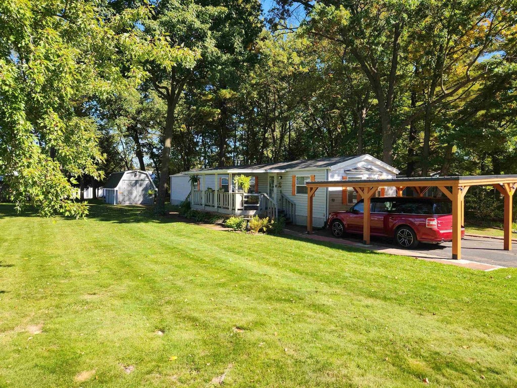 Photo of 70 Erhardt Trail TRAIL #70, Baraboo, WI 53913 (MLS # 2034194)