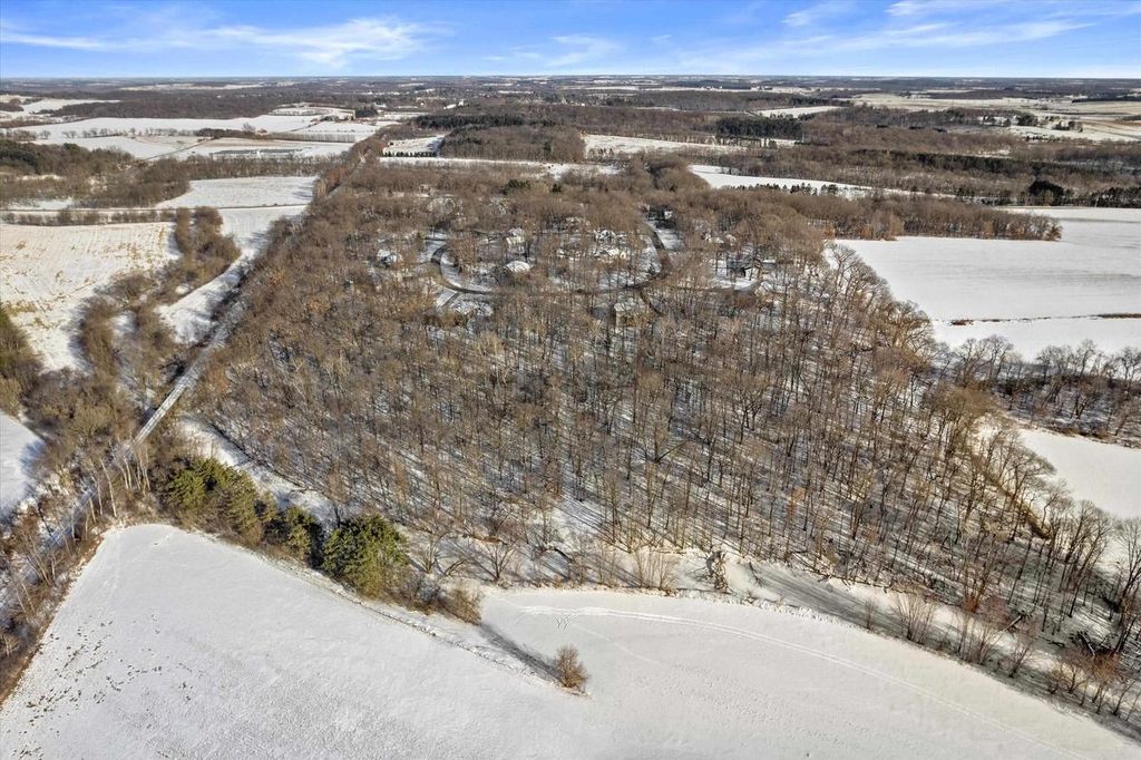 Photo of Lot 11 Maple Heights ROAD, Marshall, WI 53559 (MLS # 2016341)