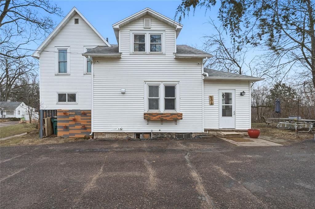 Photo of 506 Pitt STREET, Eau Claire, WI 54703 (MLS # 1599493)