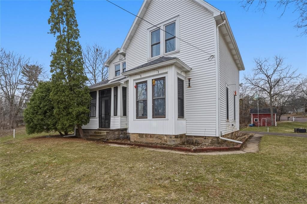 Photo of 506 Pitt STREET, Eau Claire, WI 54703 (MLS # 1599493)