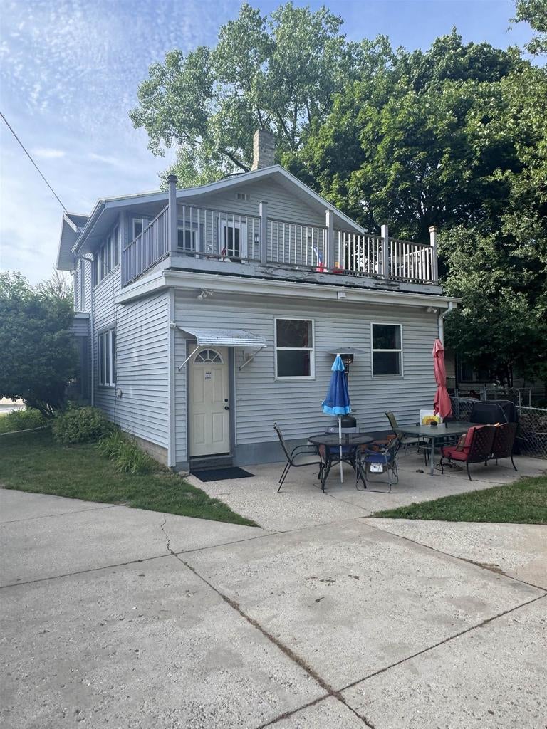 Photo of 616-618 E Milwaukee STREET, Janesville, WI 53545 (MLS # 2025032)