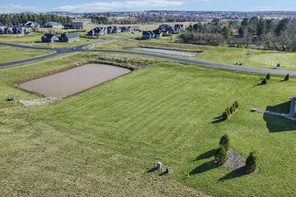 Photo of Lot 15 White Cedar DRIVE, Verona, WI 53593 (MLS # 2018287)