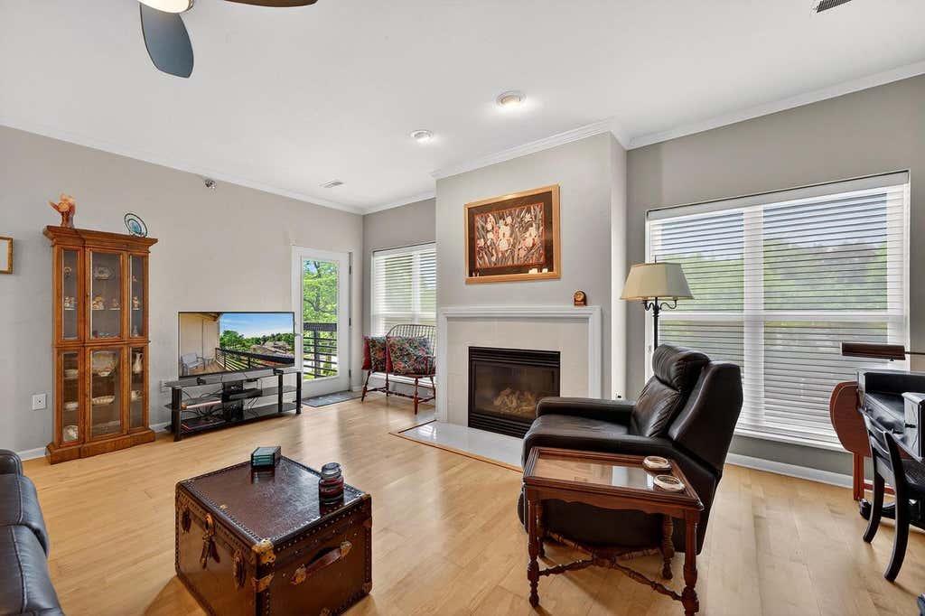 Photo of 1220 E Locust STREET #308, Milwaukee, WI 53212 (MLS # 1966995)