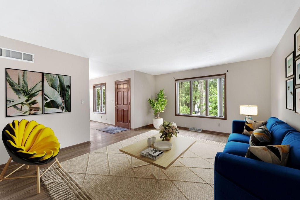 Photo of 250 N 115th STREET, Wauwatosa, WI 53226 (MLS # 1980497)