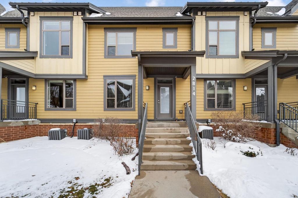 Photo of 2814 No Oaks RIDGE, Fitchburg, WI 53711 (MLS # 2019080)