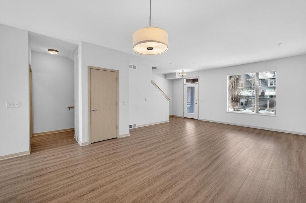 Photo of 2814 No Oaks RIDGE, Fitchburg, WI 53711 (MLS # 2019080)