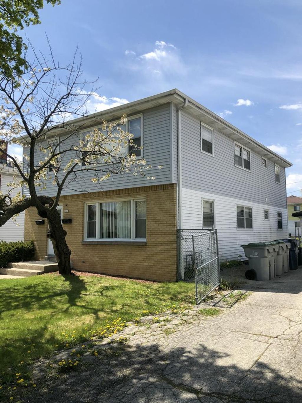 Photo of 4959 N 51st BOULEVARD #4961, Milwaukee, WI 53218 (MLS # 1938953)