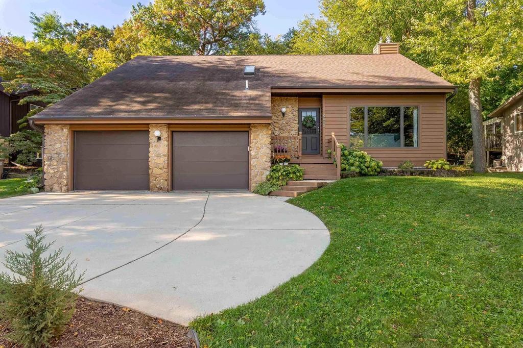 Photo of 4425 20th STREET, Kenosha, WI 53144 (MLS # 1945172)