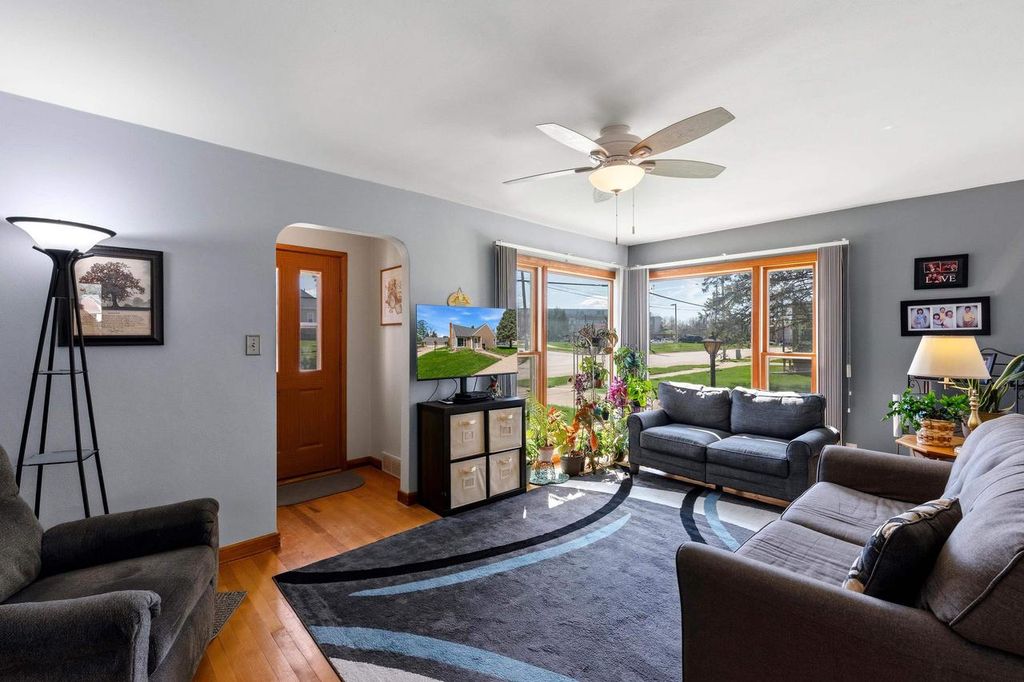 Photo of 514 S University AVENUE, Beaver Dam, WI 53916 (MLS # 2021288)