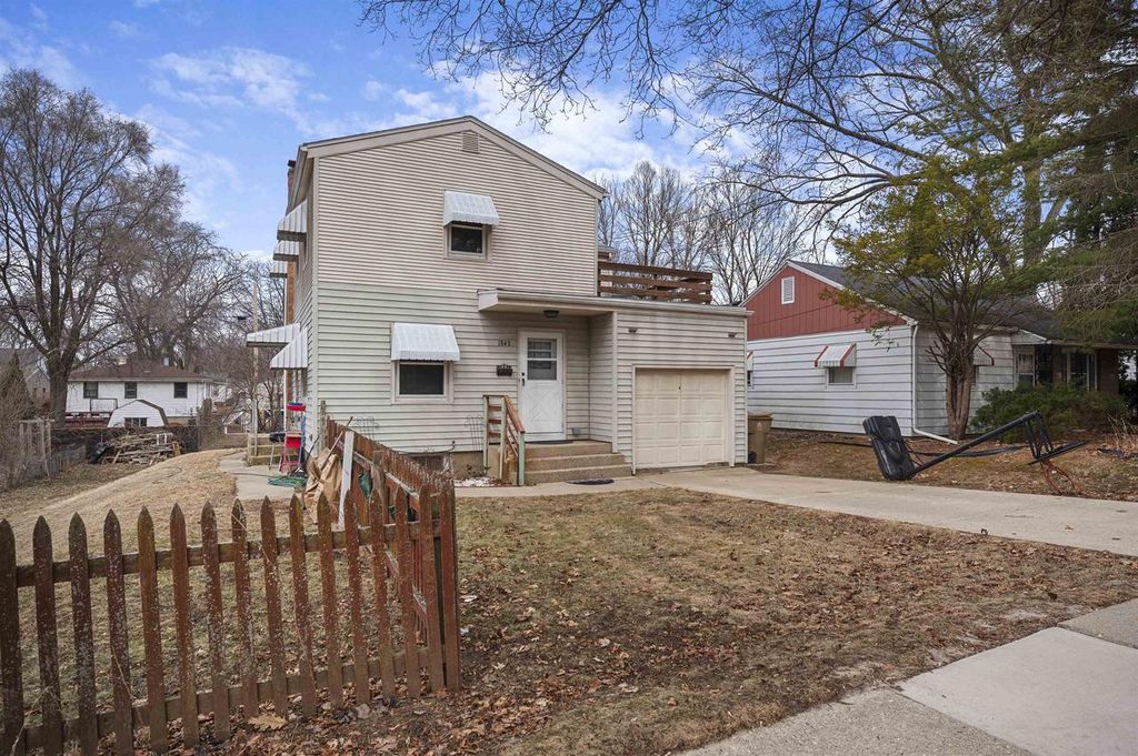 Photo of 1842 Northwestern AVENUE, Madison, WI 53704 (MLS # 2017944)