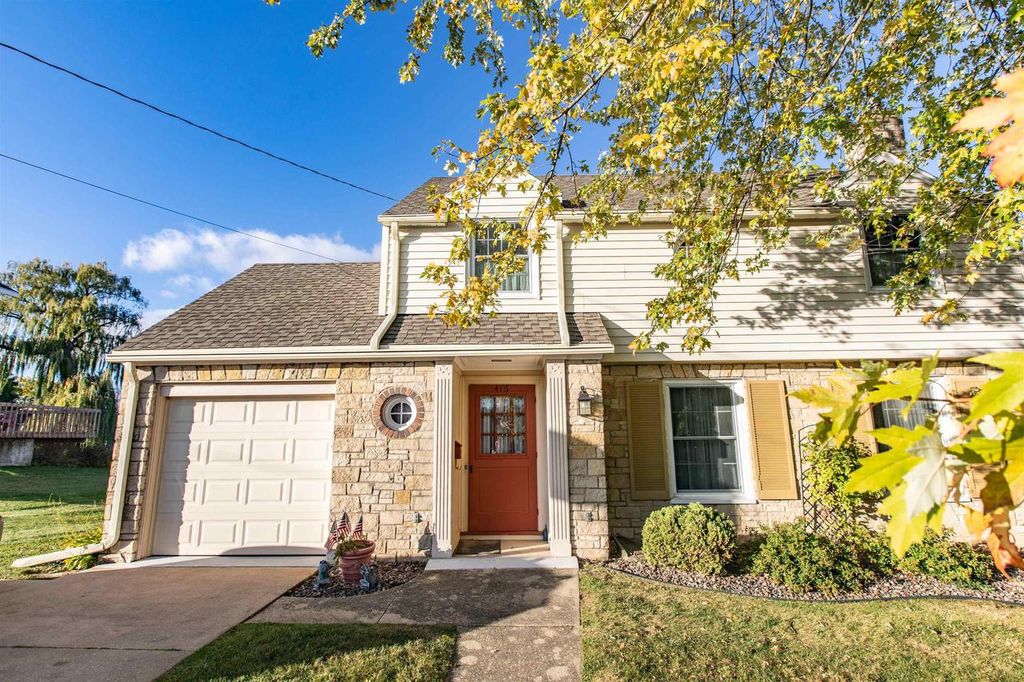 Photo of 416 W Chapel STREET, Dodgeville, WI 53533 (MLS # 2011345)