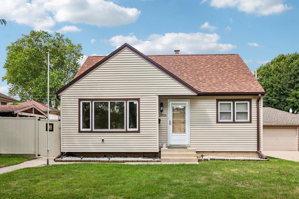 Photo of 2935 S 93rd STREET, West Allis, WI 53227 (MLS # 1975181)