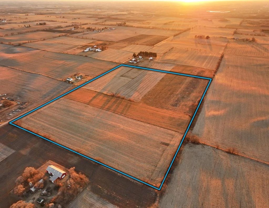 Photo of 55 M/L Acres Slinde ROAD, Stoughton, WI 53589 (MLS # 2020207)