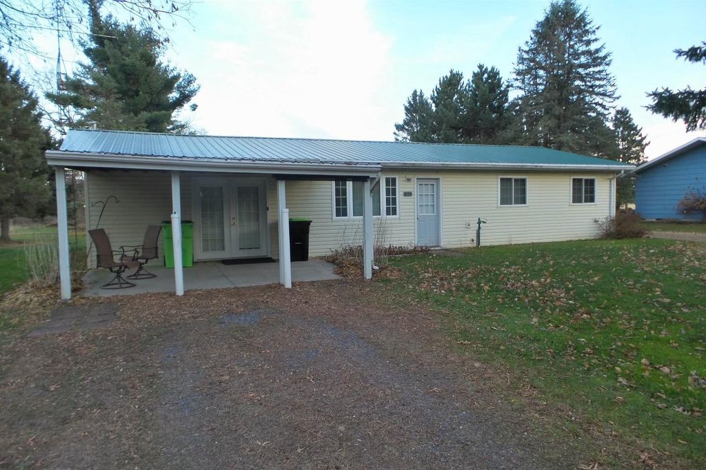 Photo of 906 Eastwood STREET, Withee, WI 54498 (MLS # 22600111)